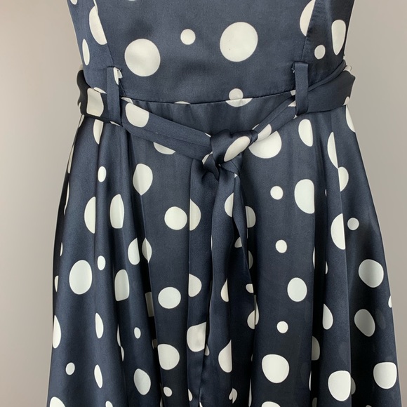 Skarlet polka dot swing dress - Picture 5 of 10